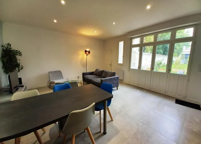 Histoire De Loire - La Maison 펜션 쏘뮤흐